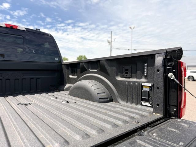 New 2026 Ford F350 Platinum w/ Tremor Off-Road Package AWD/4WD image 10