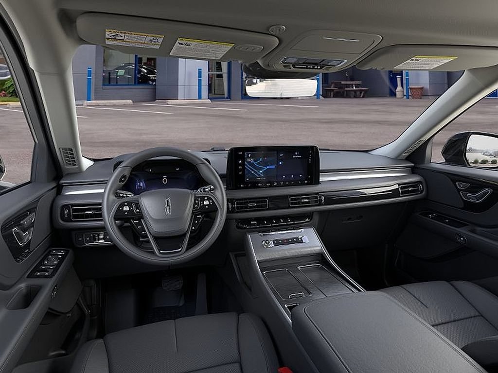 New 2026 Lincoln Aviator AWD image 9
