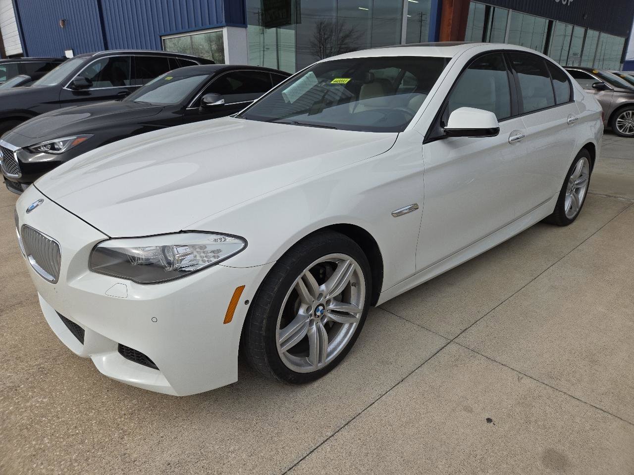 Used 2011 BMW 550i Sedan image 1