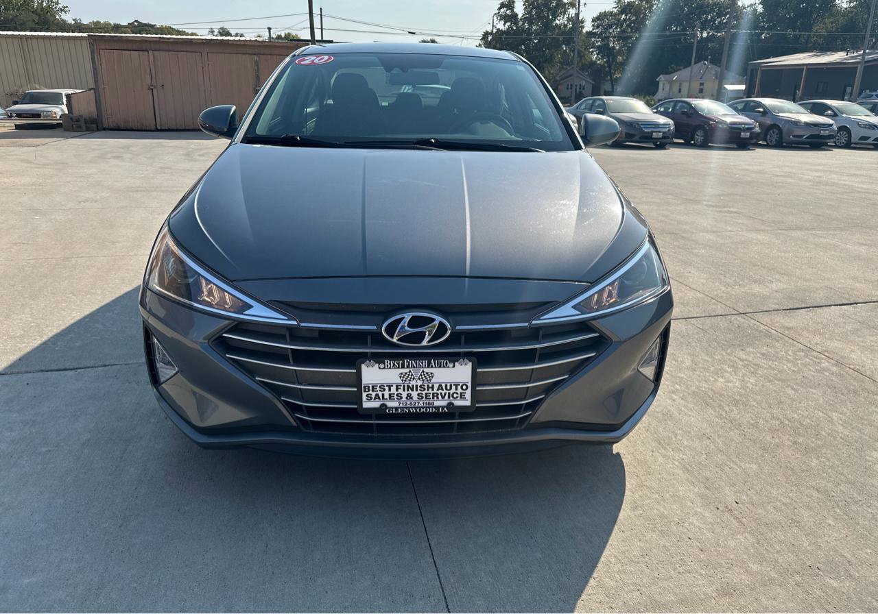 Used 2020 Hyundai Elantra SE w/ Cargo Package (C1) FWD image 3