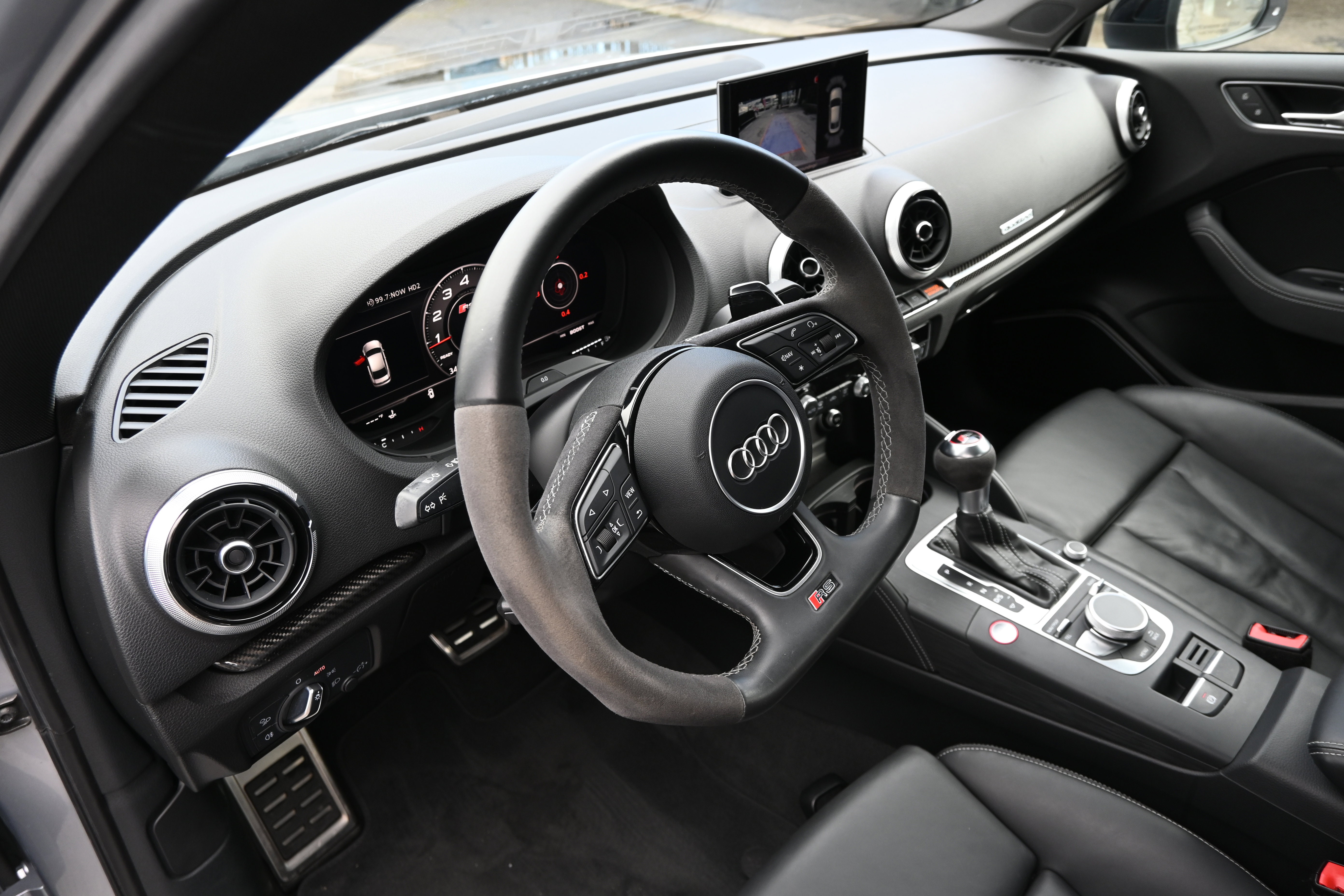 Used 2018 Audi RS 3 image 40