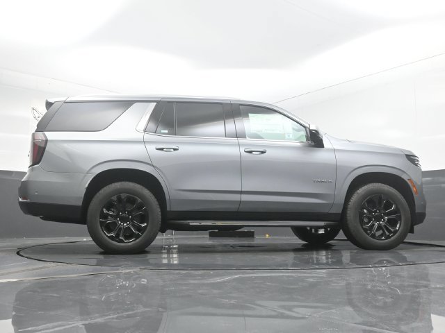 Used 2025 Chevrolet Tahoe LS AWD/4WD image 34