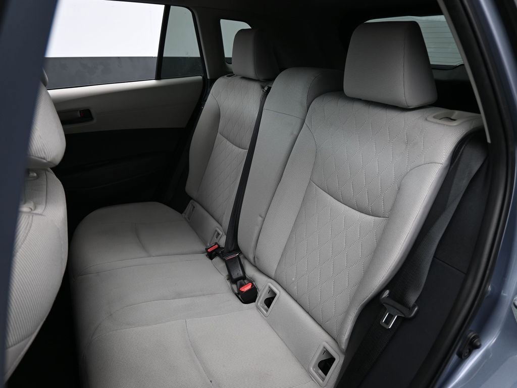 Used 2023 Toyota Corolla Cross L image 33
