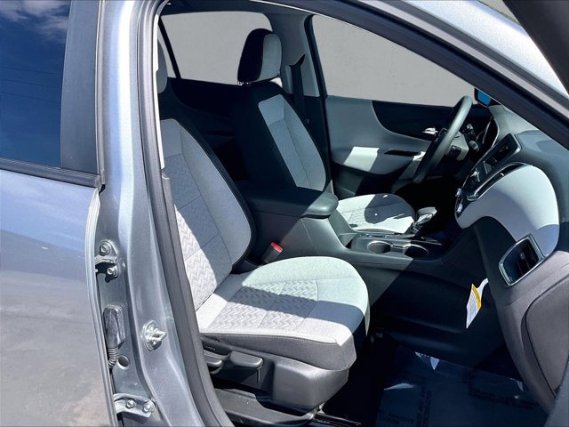 Used 2024 Chevrolet Equinox LS w/ LS Convenience Package FWD image 9