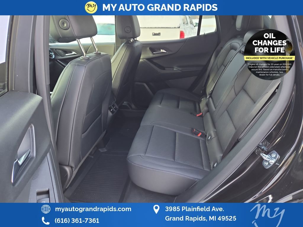 Used 2026 Chevrolet Equinox LT w/ Convenience Package II image 27