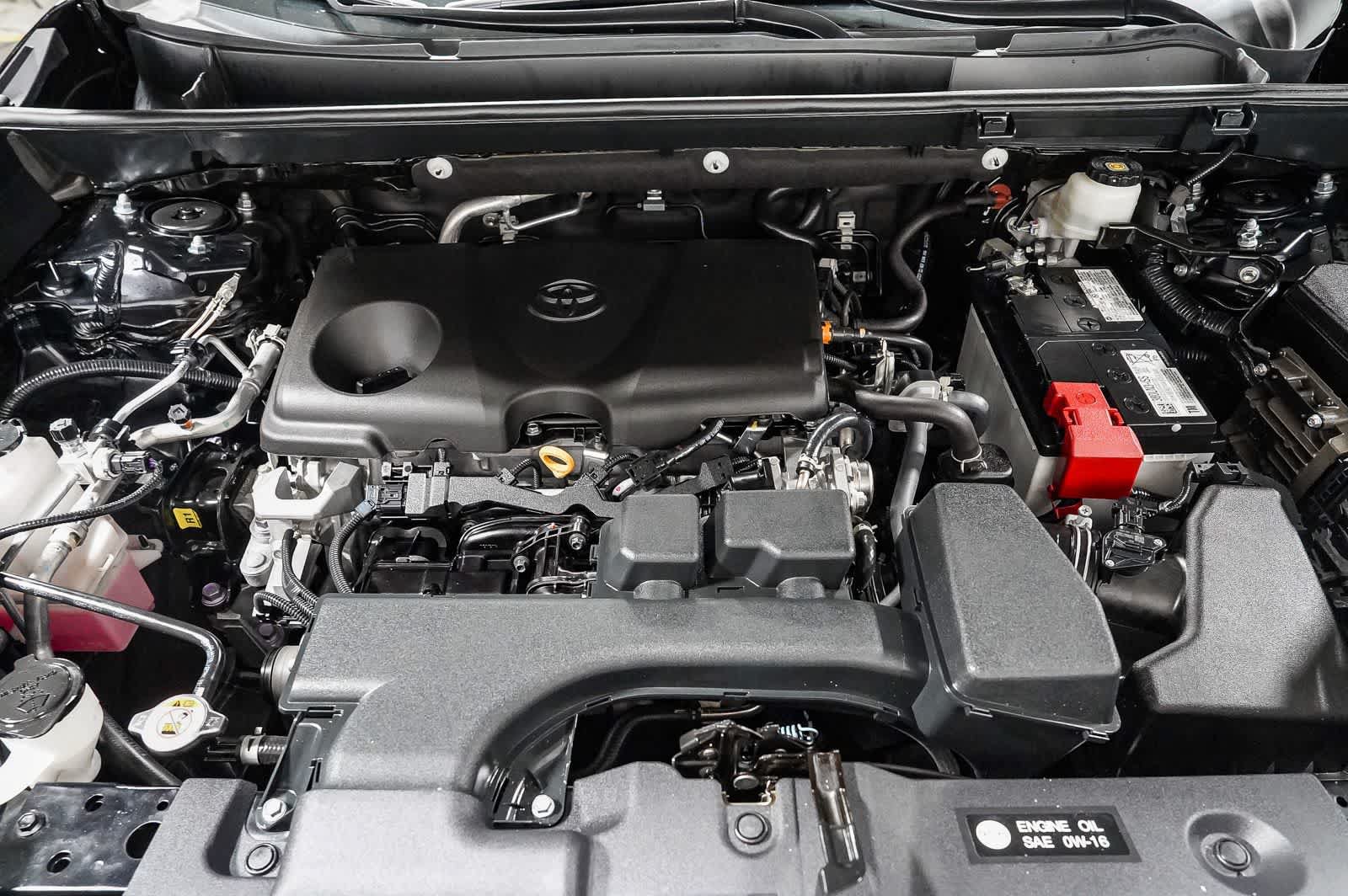 Certified 2022 Toyota RAV4 XLE w/ Convenience Package FWD image 29