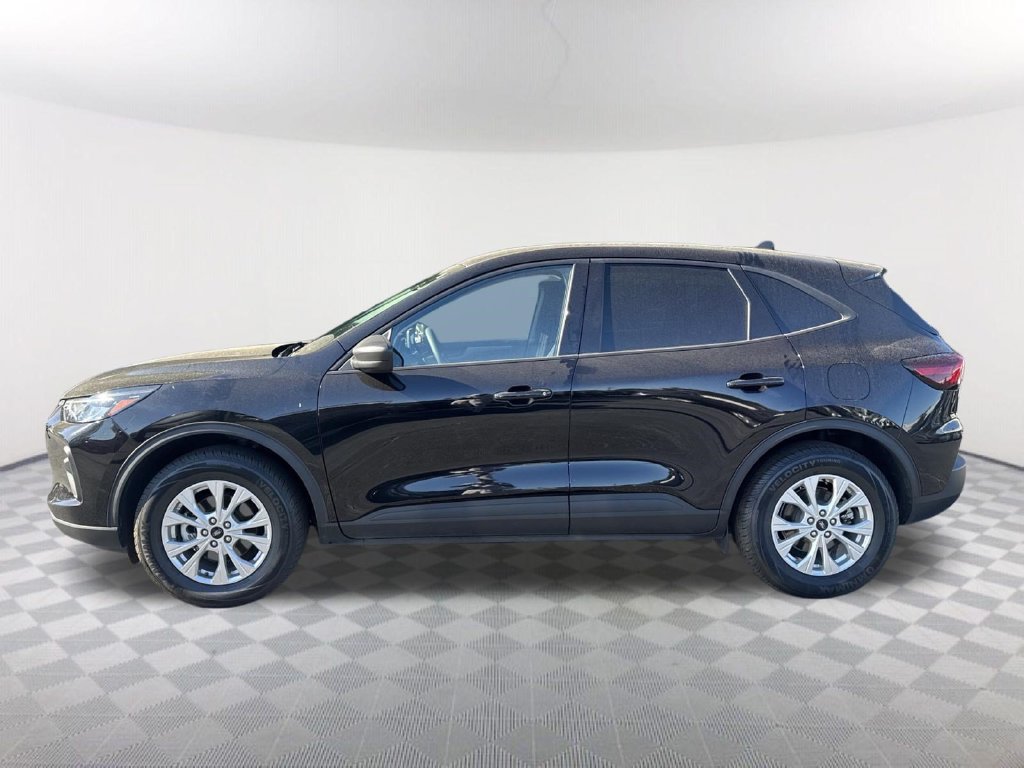 Used 2025 Ford Escape Active AWD/4WD image 8