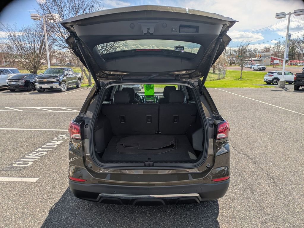 Used 2024 Chevrolet Equinox LT image 22
