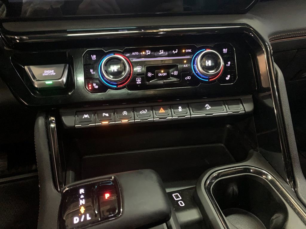 Used 2023 GMC Sierra 1500 AT4 w/ Technology Package image 25
