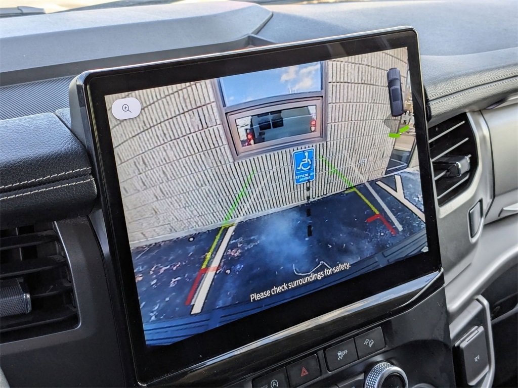 Used 2024 Ford Expedition Max XLT image 26