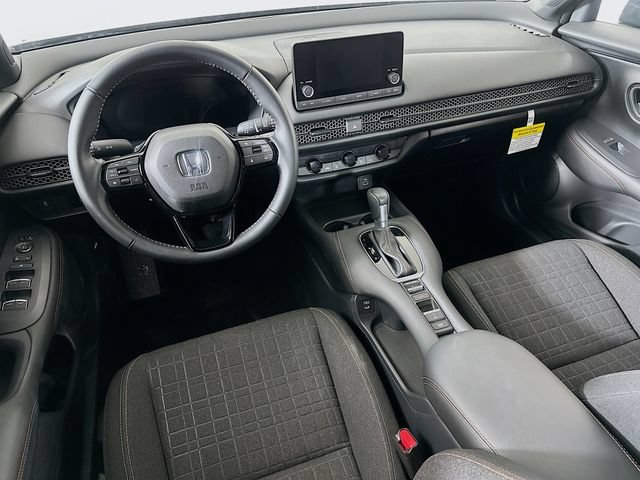 Certified 2025 Honda HR-V Sport image 28