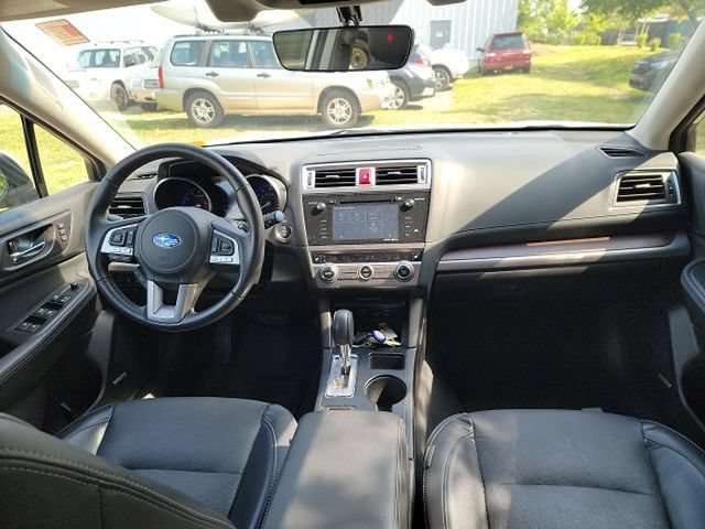 Used 2017 Subaru Outback 2.5i Limited AWD/4WD image 8