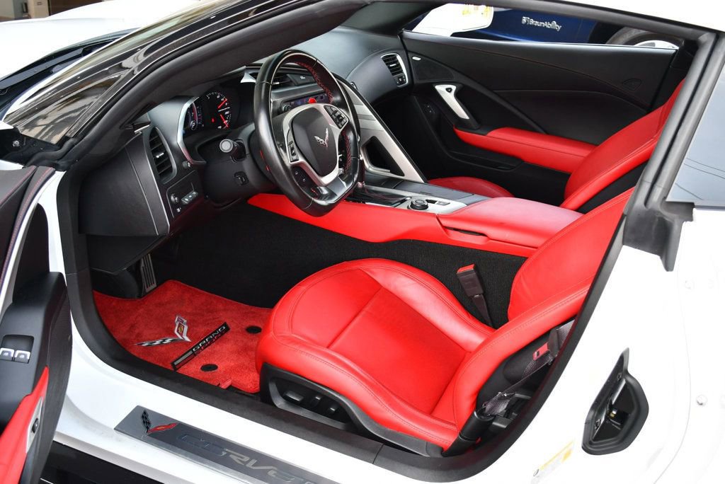Used 2017 Chevrolet Corvette Grand Sport RWD image 14