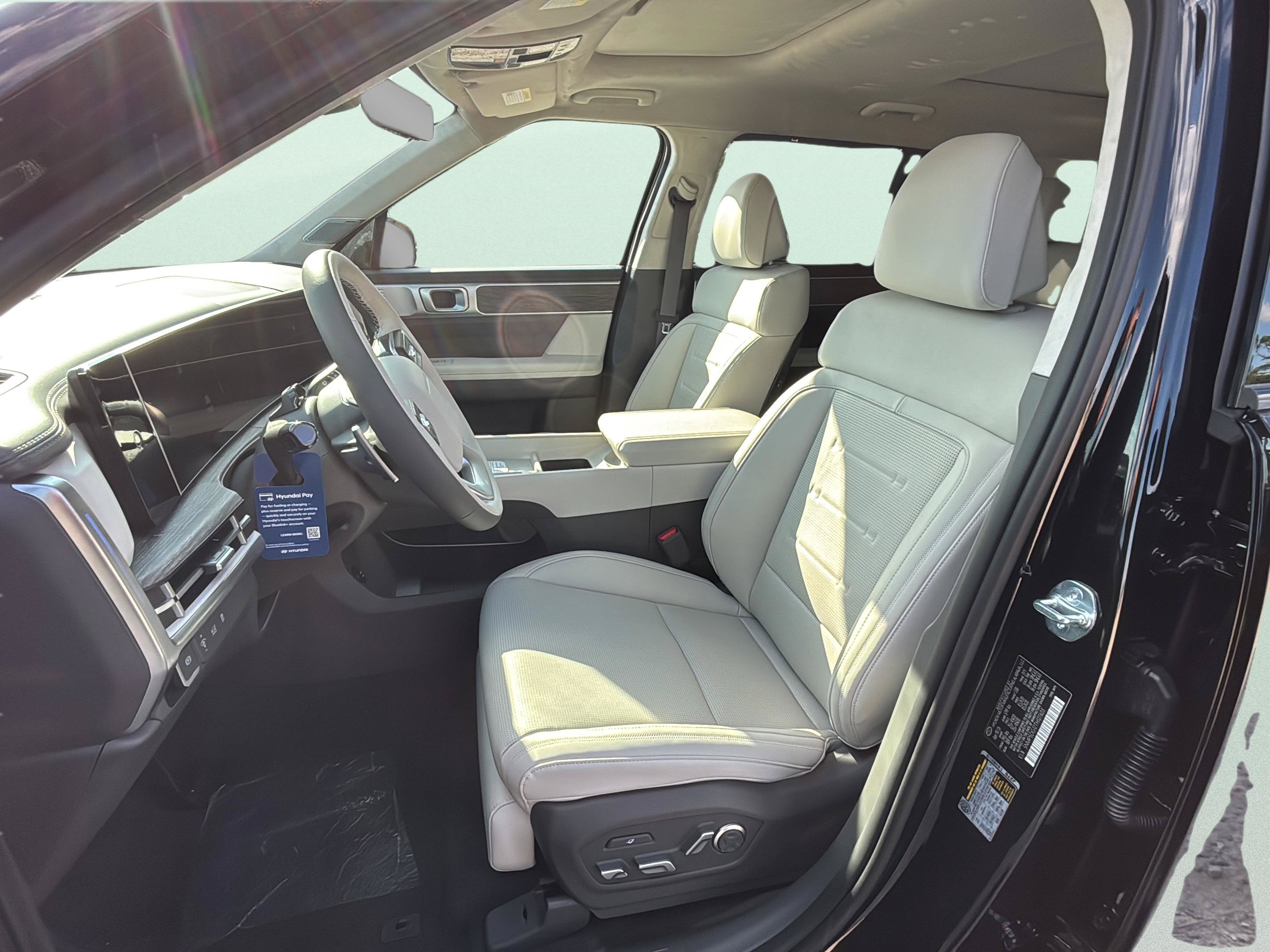 New 2026 Hyundai Santa Fe Calligraphy AWD/4WD image 19