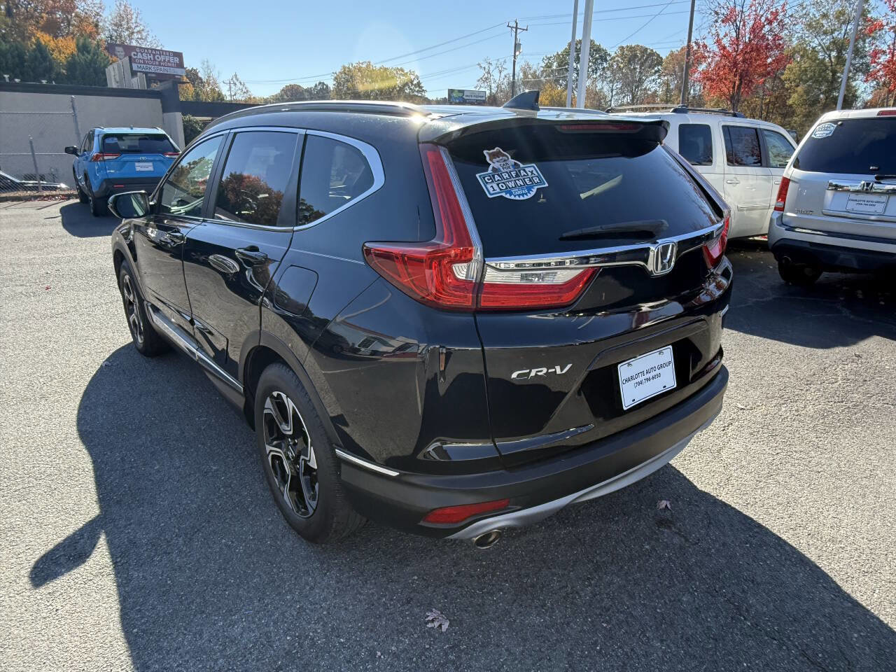 Used 2017 Honda CR-V Touring image 3