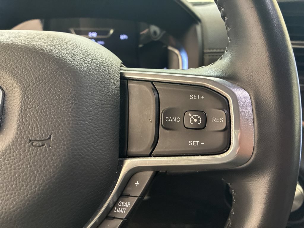 Used 2024 RAM 1500 Laramie AWD/4WD image 25