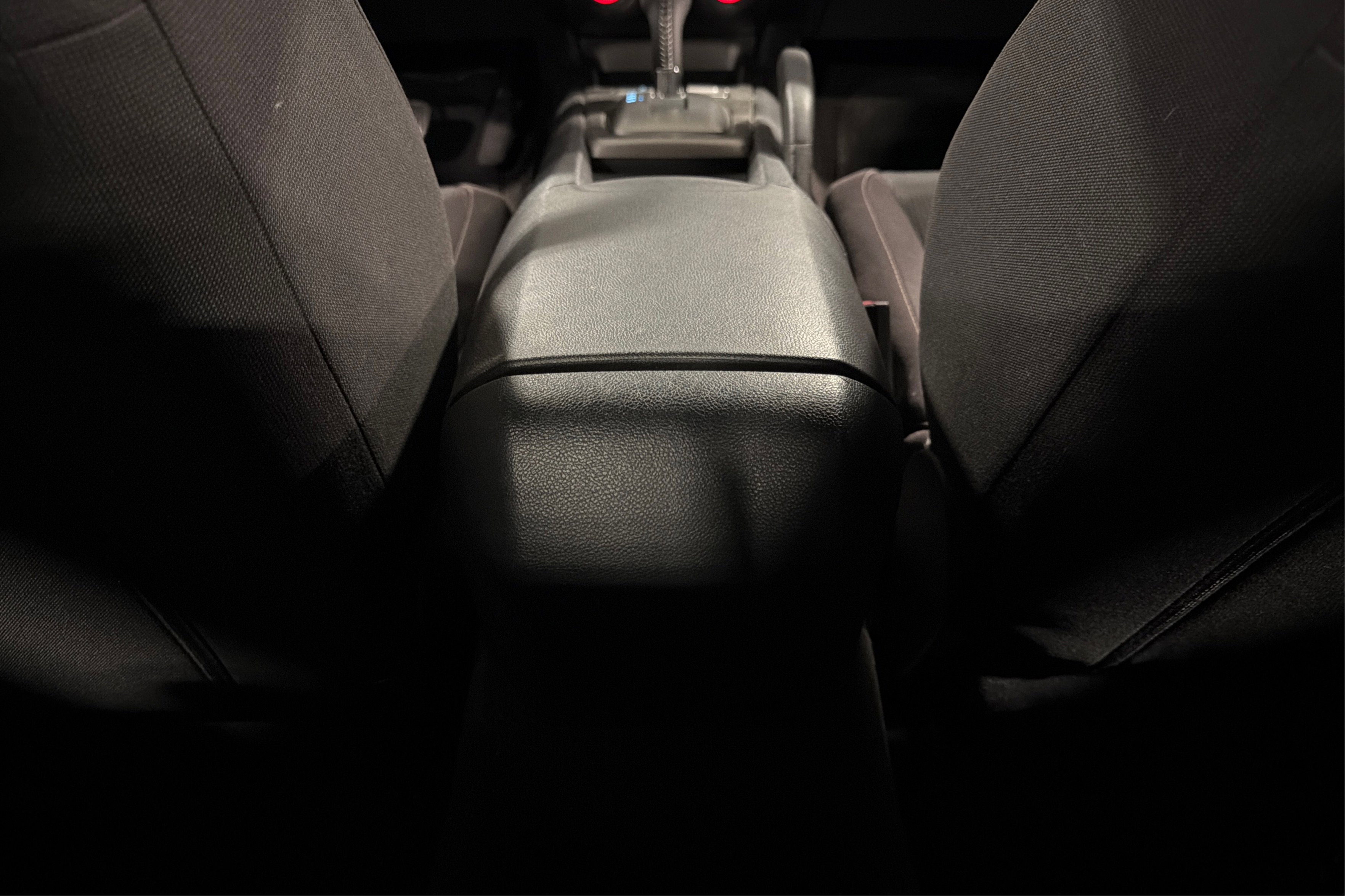 Used 2015 Chevrolet Camaro LT RWD image 33