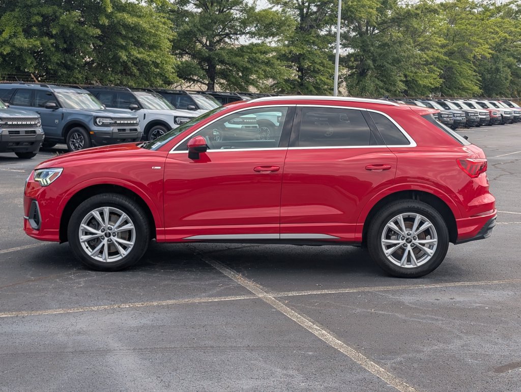 Used 2025 Audi Q3 2.0T Premium AWD/4WD image 5
