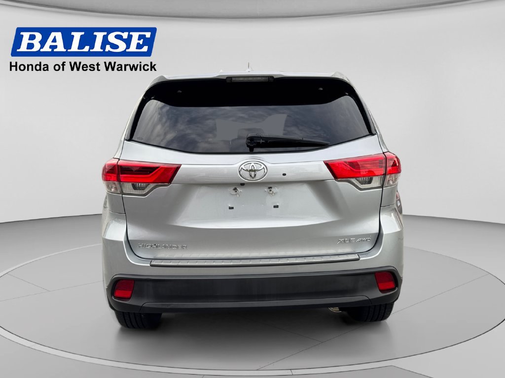 Used 2019 Toyota Highlander XLE w/ Protection Package #3 AWD/4WD image 6