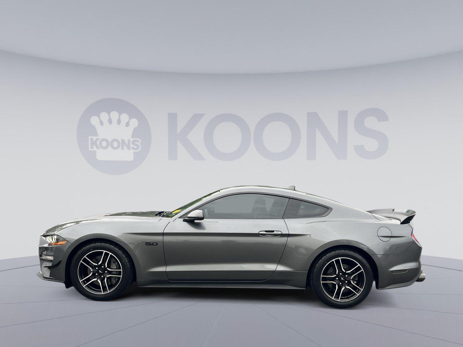 Used 2022 Ford Mustang GT w/ Equipment Group 301A RWD image 2