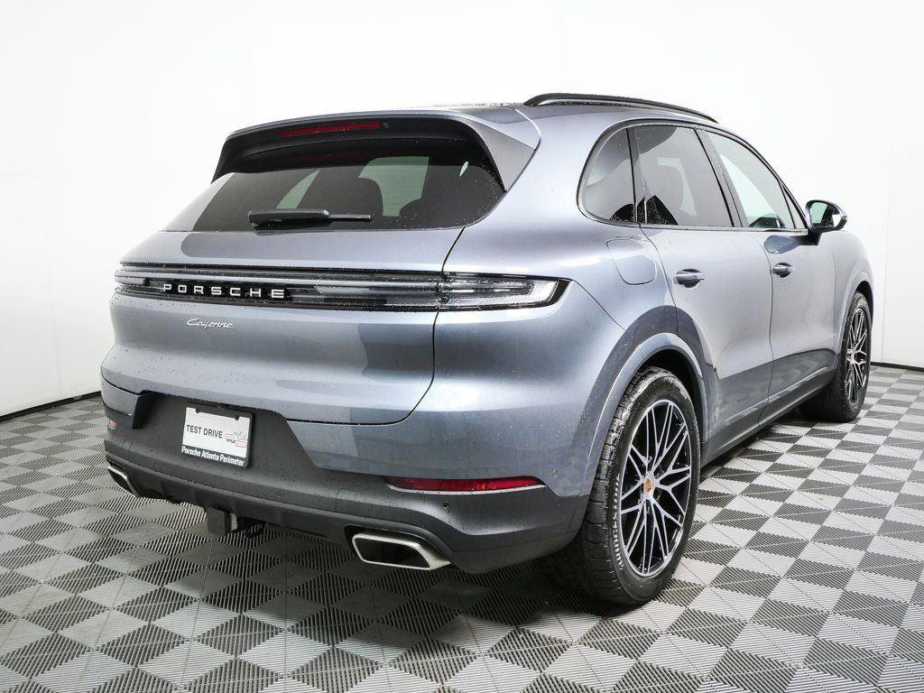 New 2026 Porsche Cayenne AWD/4WD image 32
