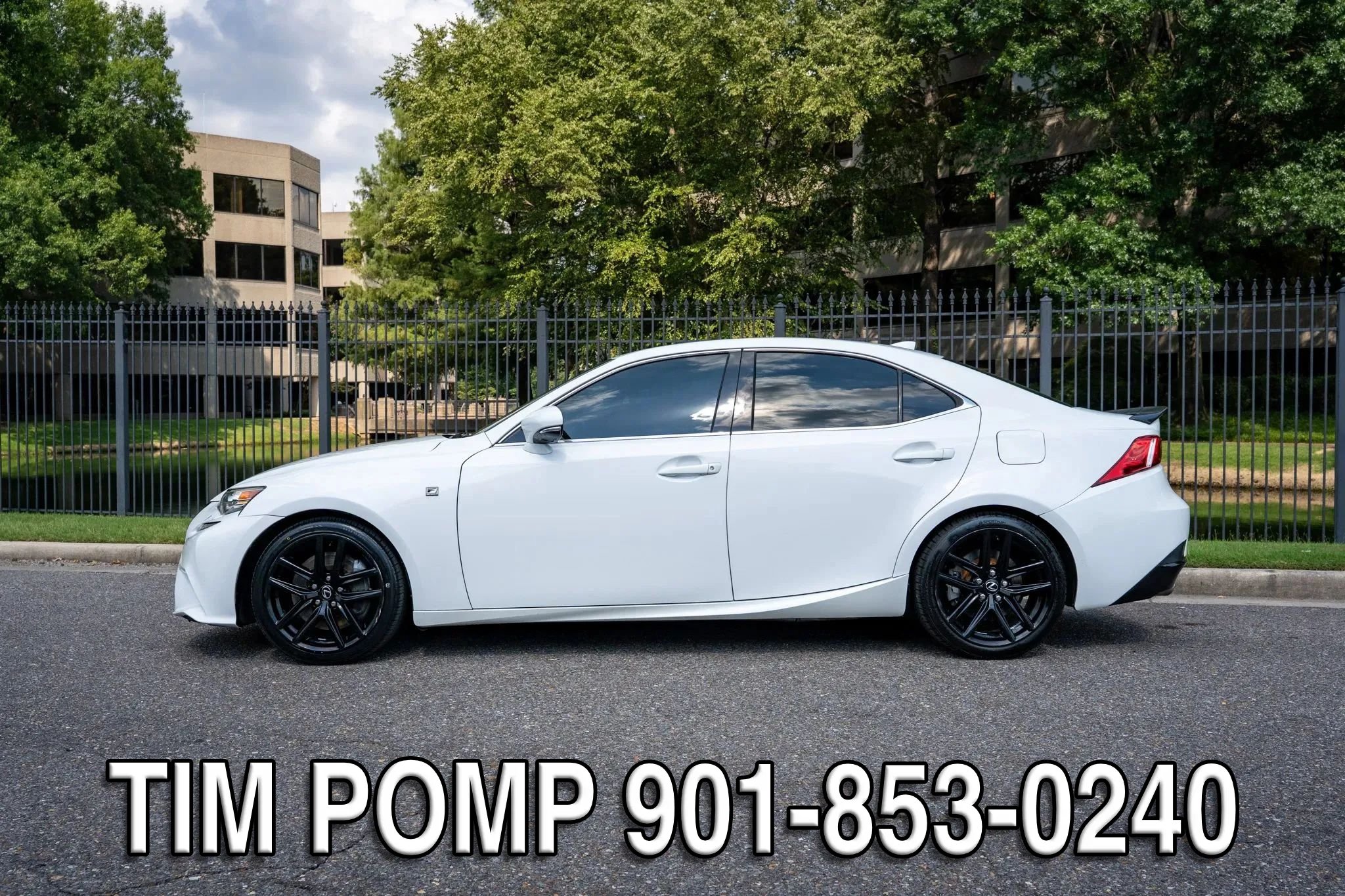 Used 2016 Lexus IS 200t w/ F Sport Package RWD image 9