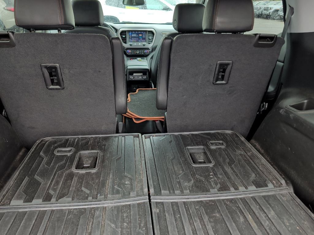Used 2023 GMC Acadia AT4 w/ Trailering Package AWD/4WD image 11