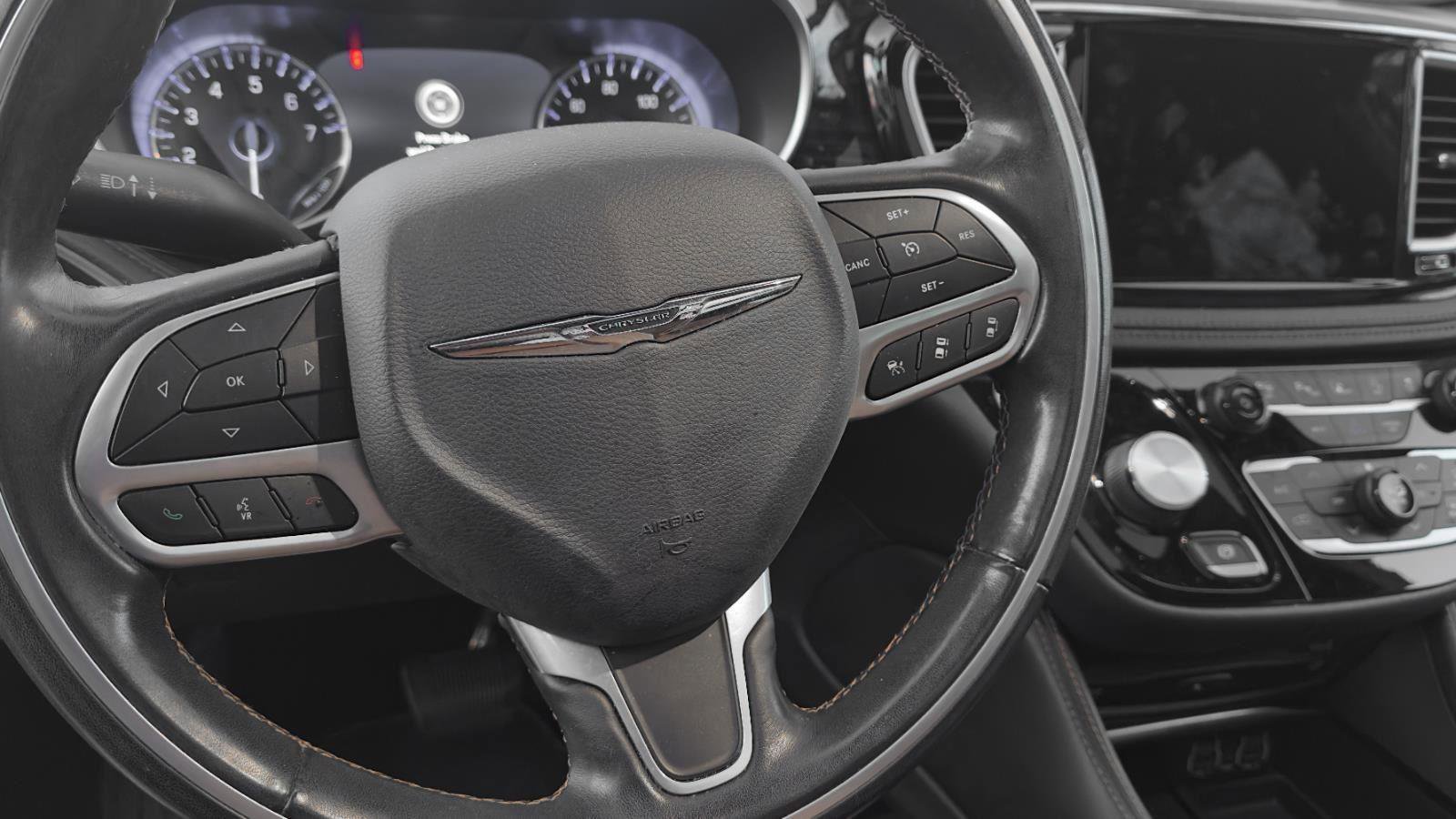 Used 2021 Chrysler Pacifica Pinnacle image 20