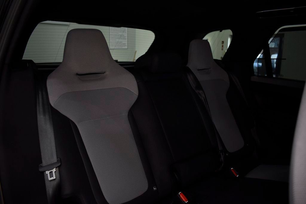 Used 2025 Land Rover Range Rover Sport SV Edition Two image 30