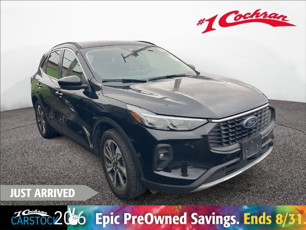 Used 2025 Ford Escape Platinum AWD/4WD image 1