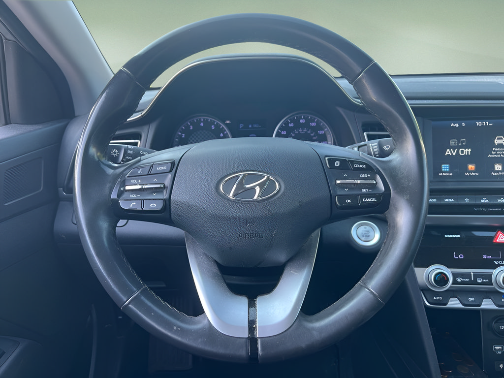 Used 2020 Hyundai Elantra Sedan FWD image 17