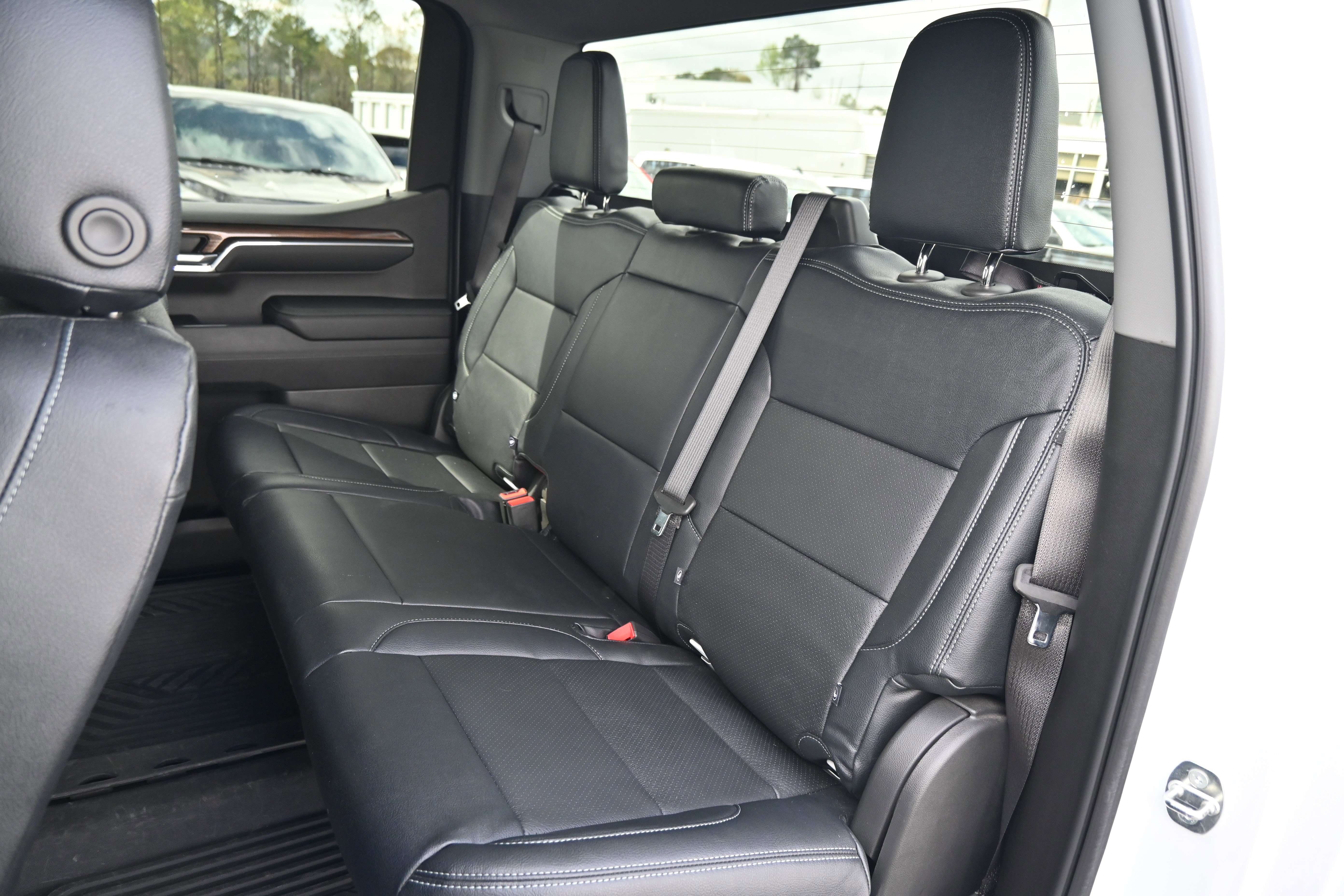 Used 2024 Chevrolet Silverado 1500 RST image 10