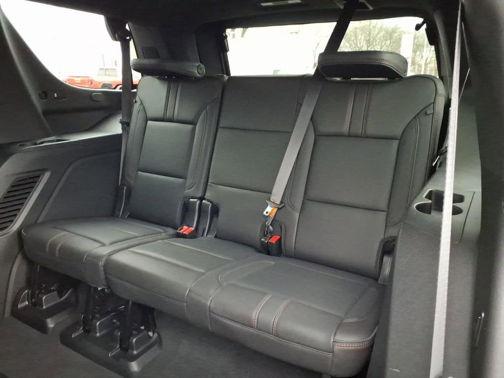 Certified 2022 Chevrolet Tahoe RST w/ Sport Performance Package AWD/4WD image 29