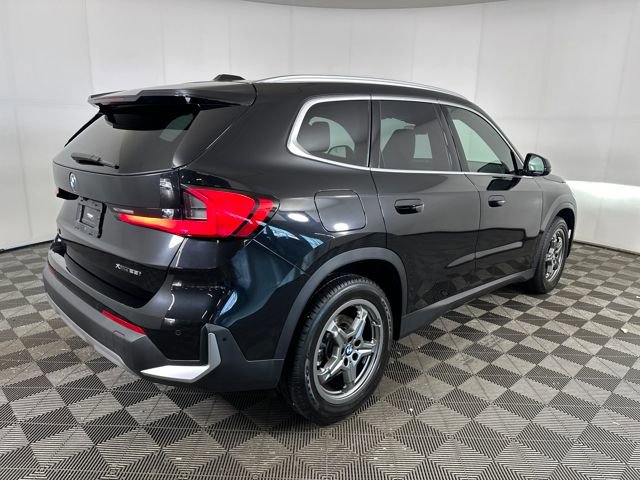 Used 2023 BMW X1 xDrive28i w/ Convenience Package image 3