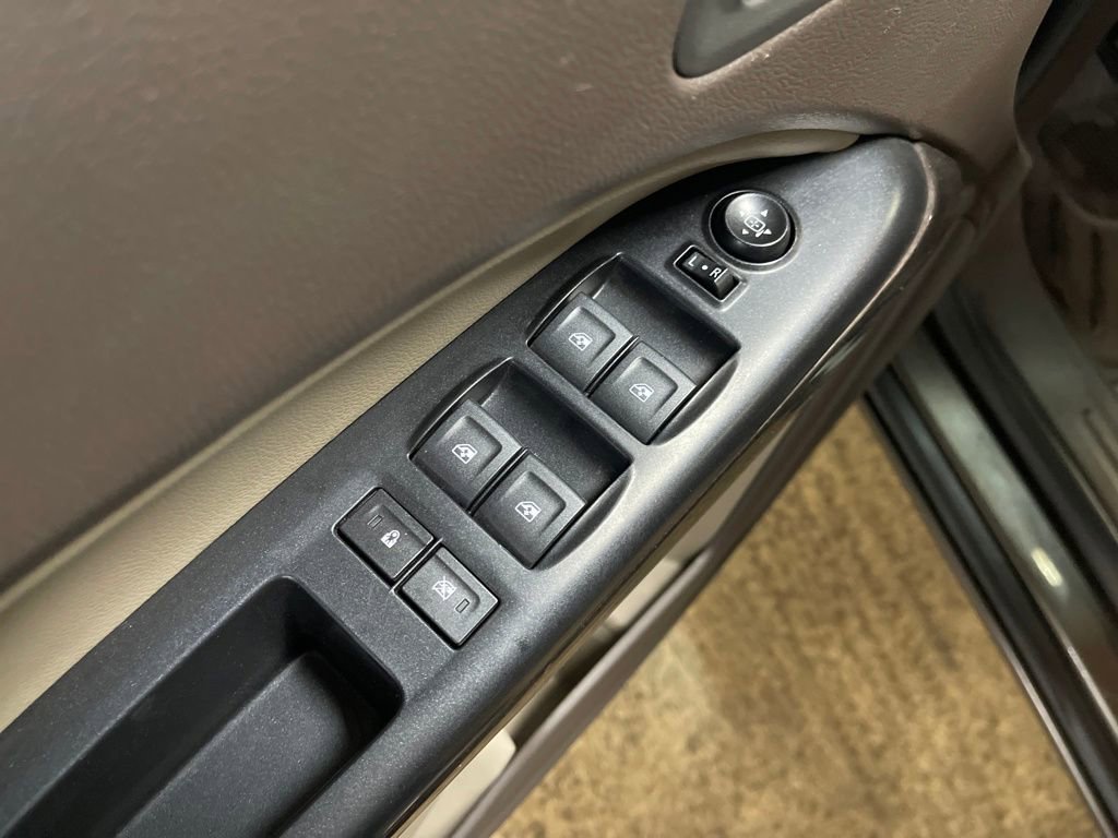 Used 2020 GMC Canyon SLT w/ Driver Alert Package image 12