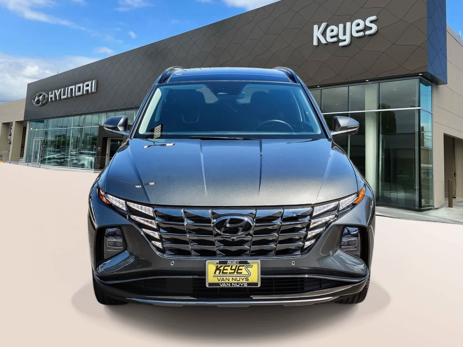 Certified 2023 Hyundai Tucson Limited AWD/4WD image 2
