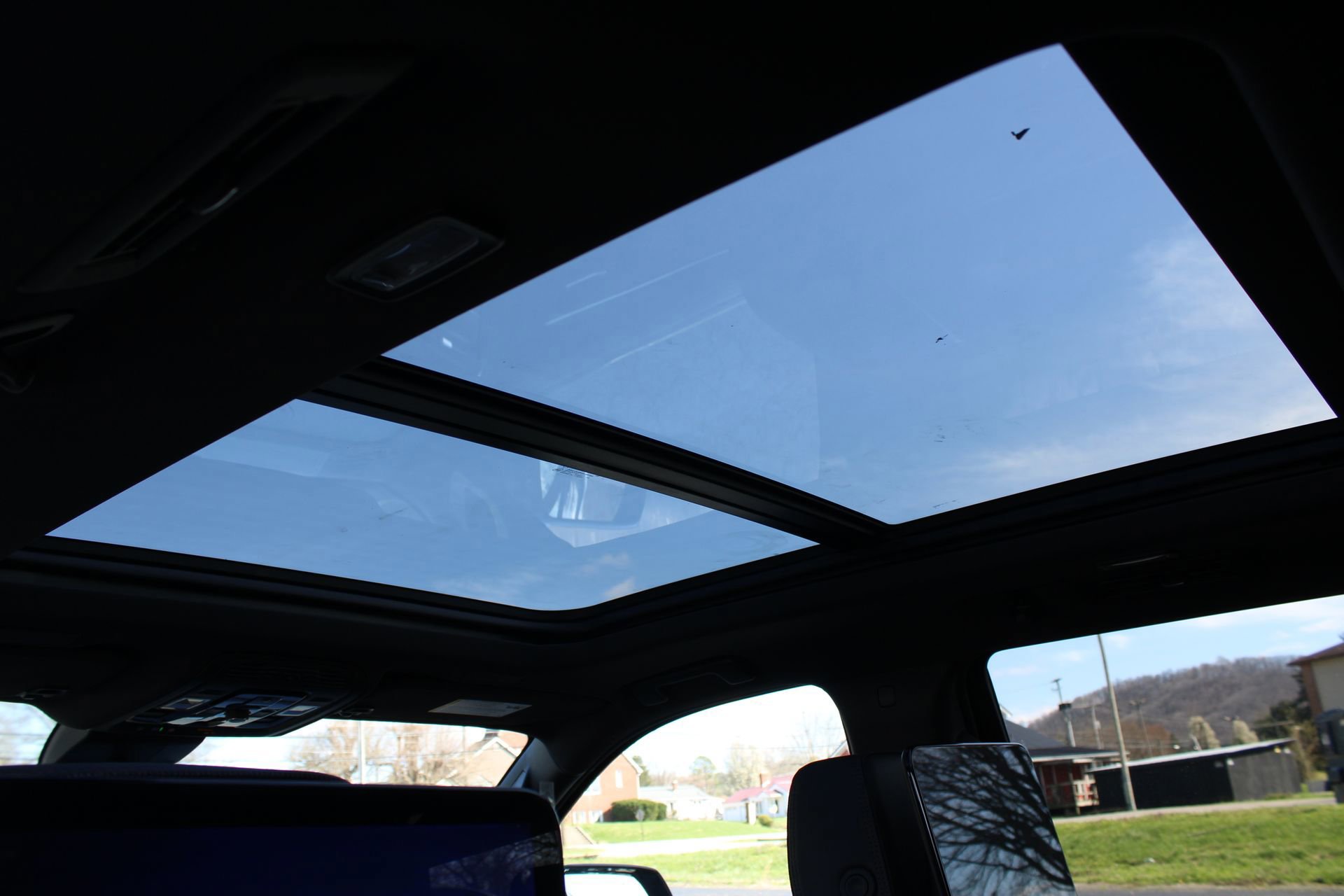 New 2026 Chevrolet Tahoe High Country image 25