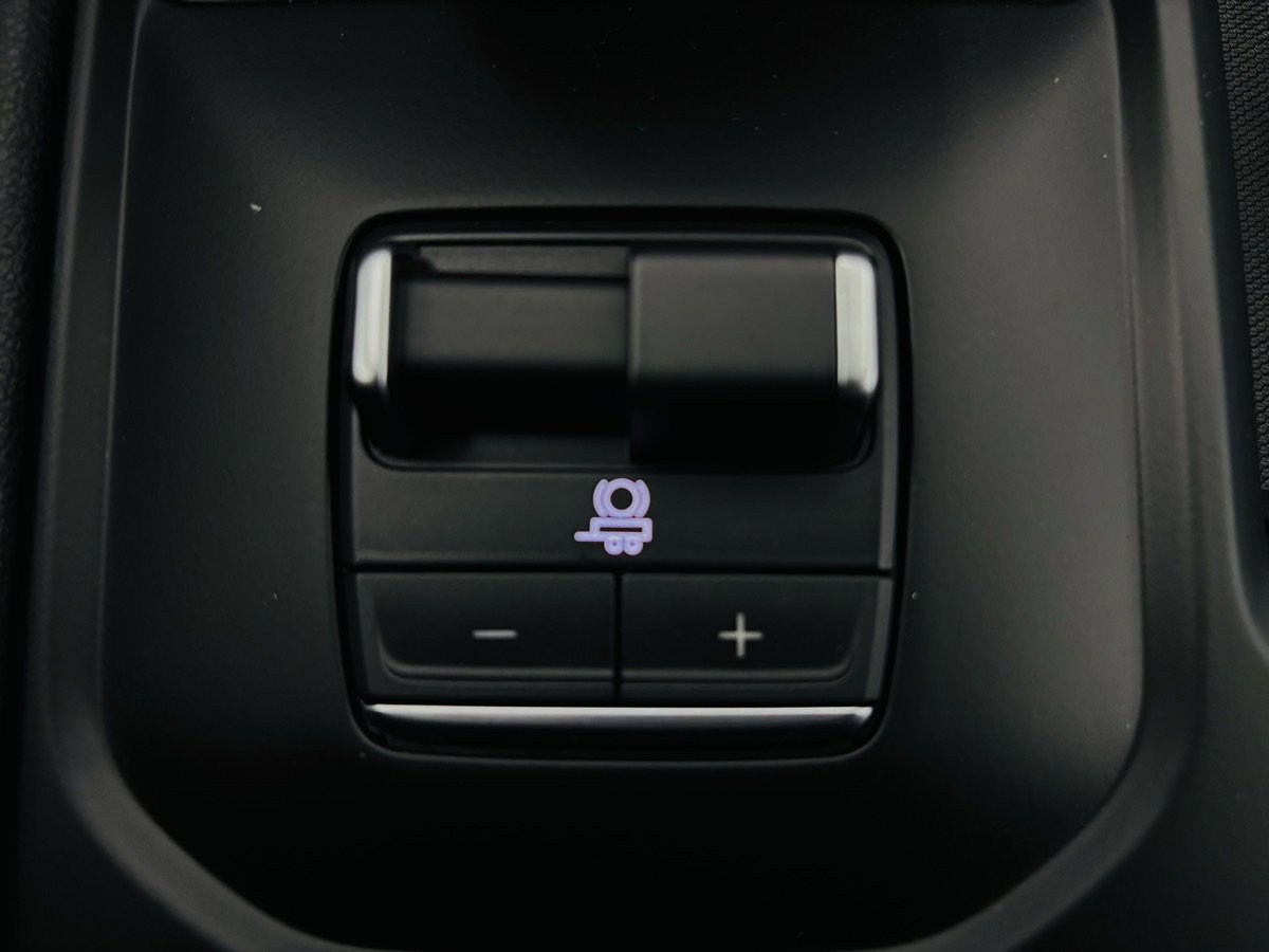 Used 2026 GMC Sierra 1500 AT4 w/ Technology Package AWD/4WD image 59
