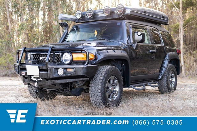 Used 2007 Toyota FJ Cruiser 4WD w/ TRD Special Edition image 1