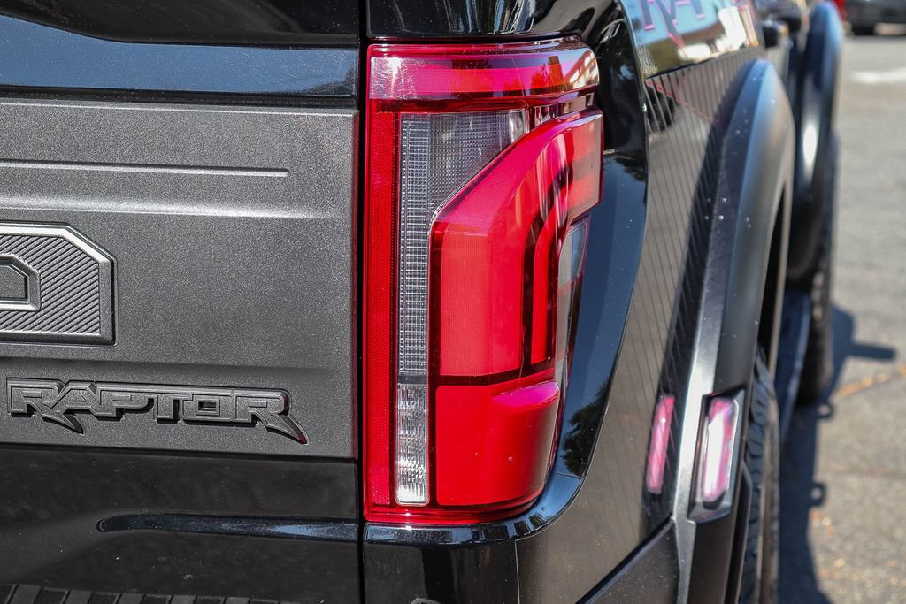 Used 2024 Ford F150 Raptor AWD/4WD image 7