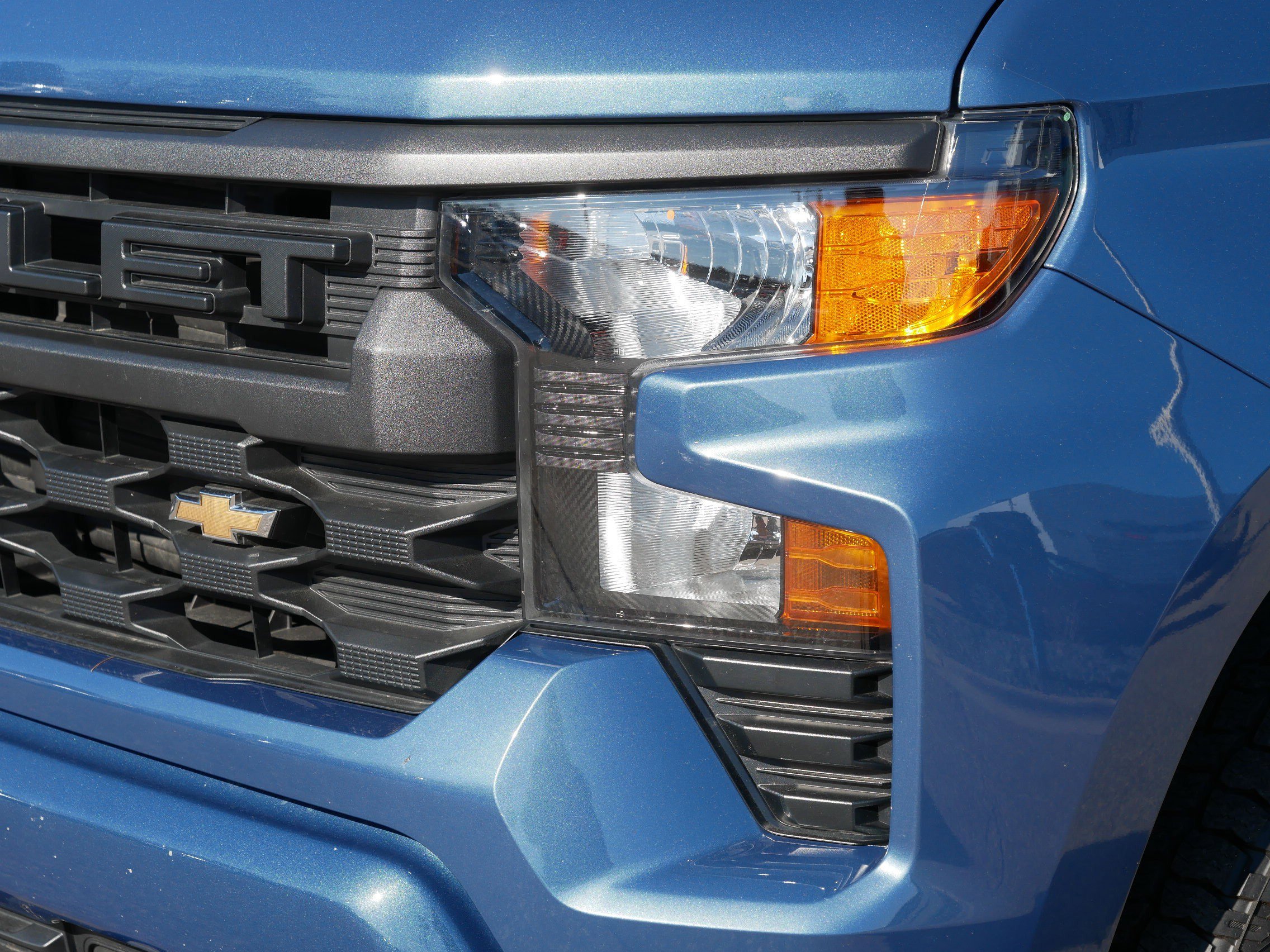 Used 2024 Chevrolet Silverado 1500 Custom image 16