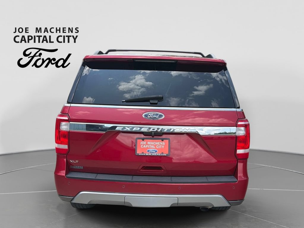 Used 2020 Ford Expedition XLT w/ Equipment Group 202A AWD/4WD image 6