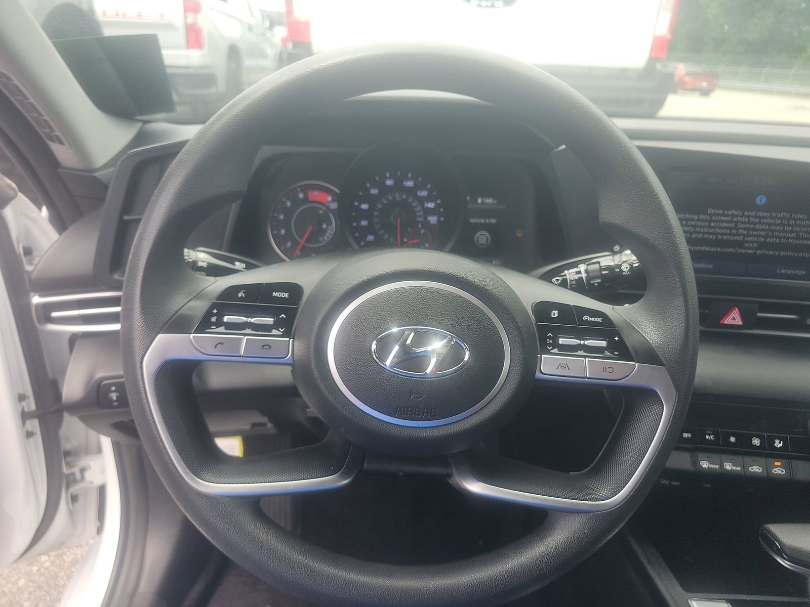 Used 2021 Hyundai Elantra SEL FWD image 8