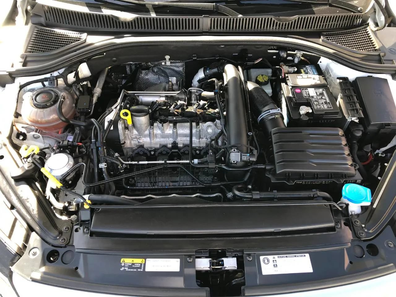 Used 2019 Volkswagen Jetta SEL Premium FWD image 30