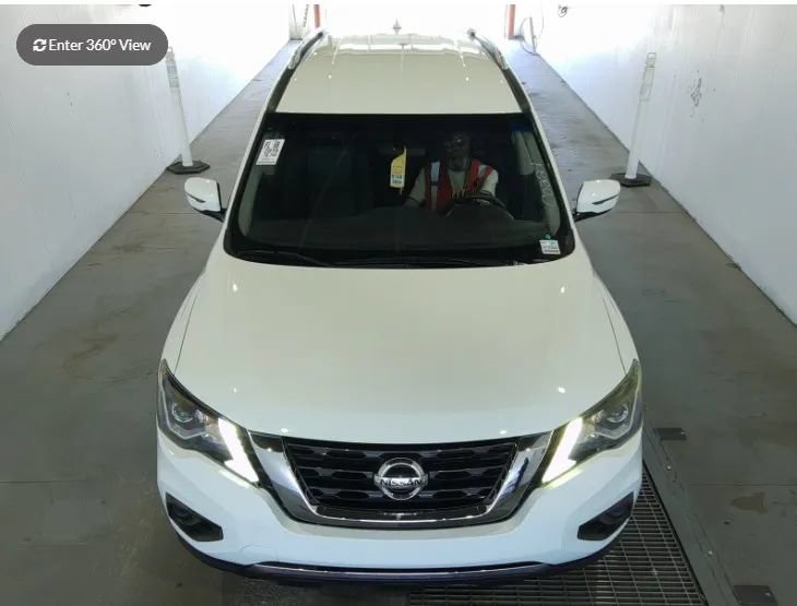 Used 2019 Nissan Pathfinder S FWD image 3