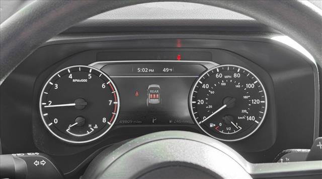 Used 2023 Nissan Rogue S image 10