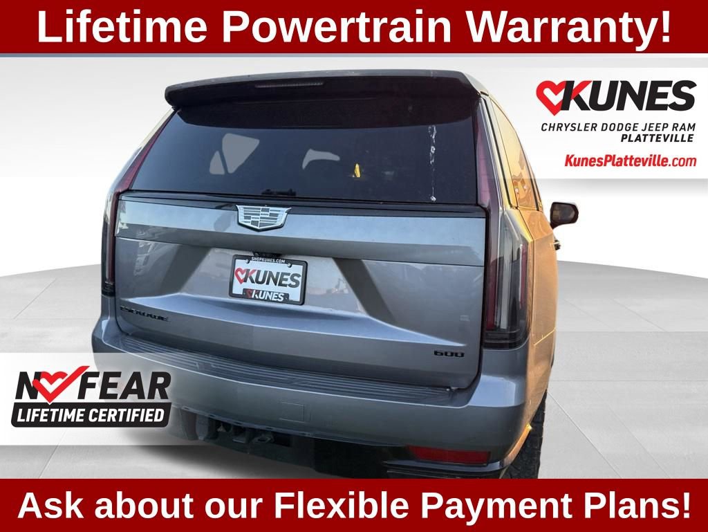 Used 2021 Cadillac Escalade Sport Platinum w/ LPO, ONYX Package AWD/4WD image 4
