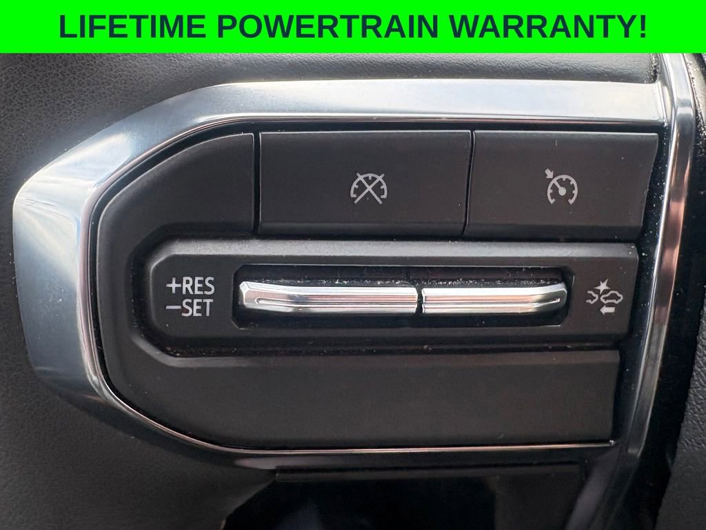 Used 2024 GMC Canyon AT4 w/ Technology Package image 6