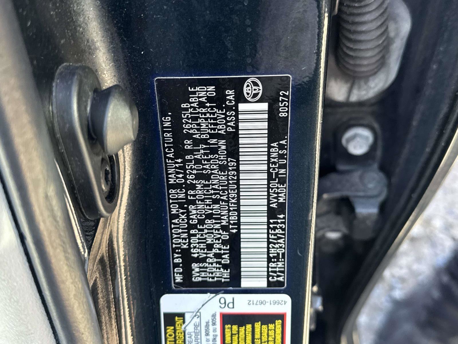 Used 2014 Toyota Camry LE image 15