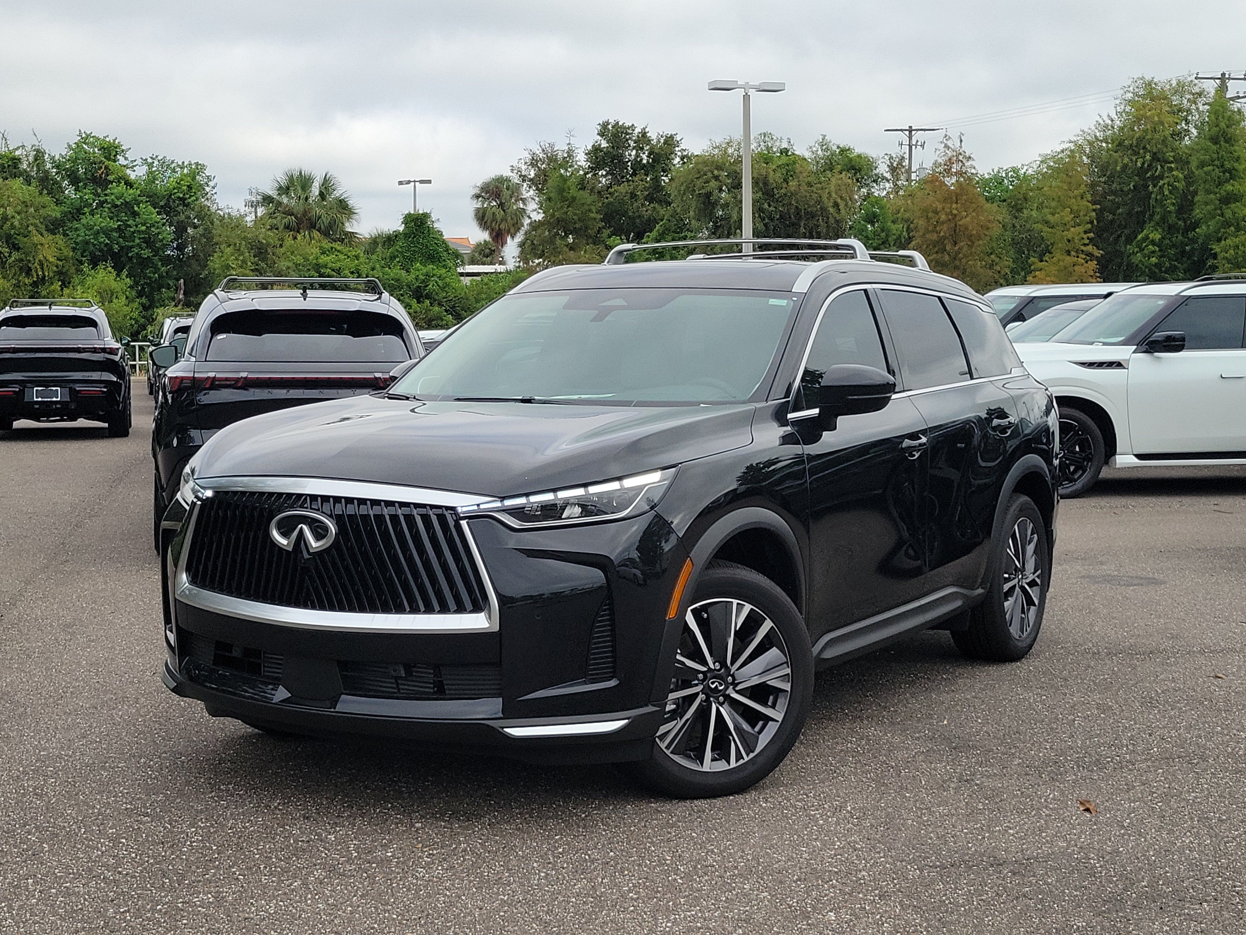 New 2027 INFINITI QX60 Luxe w/ Family Package FWD 360° Tour